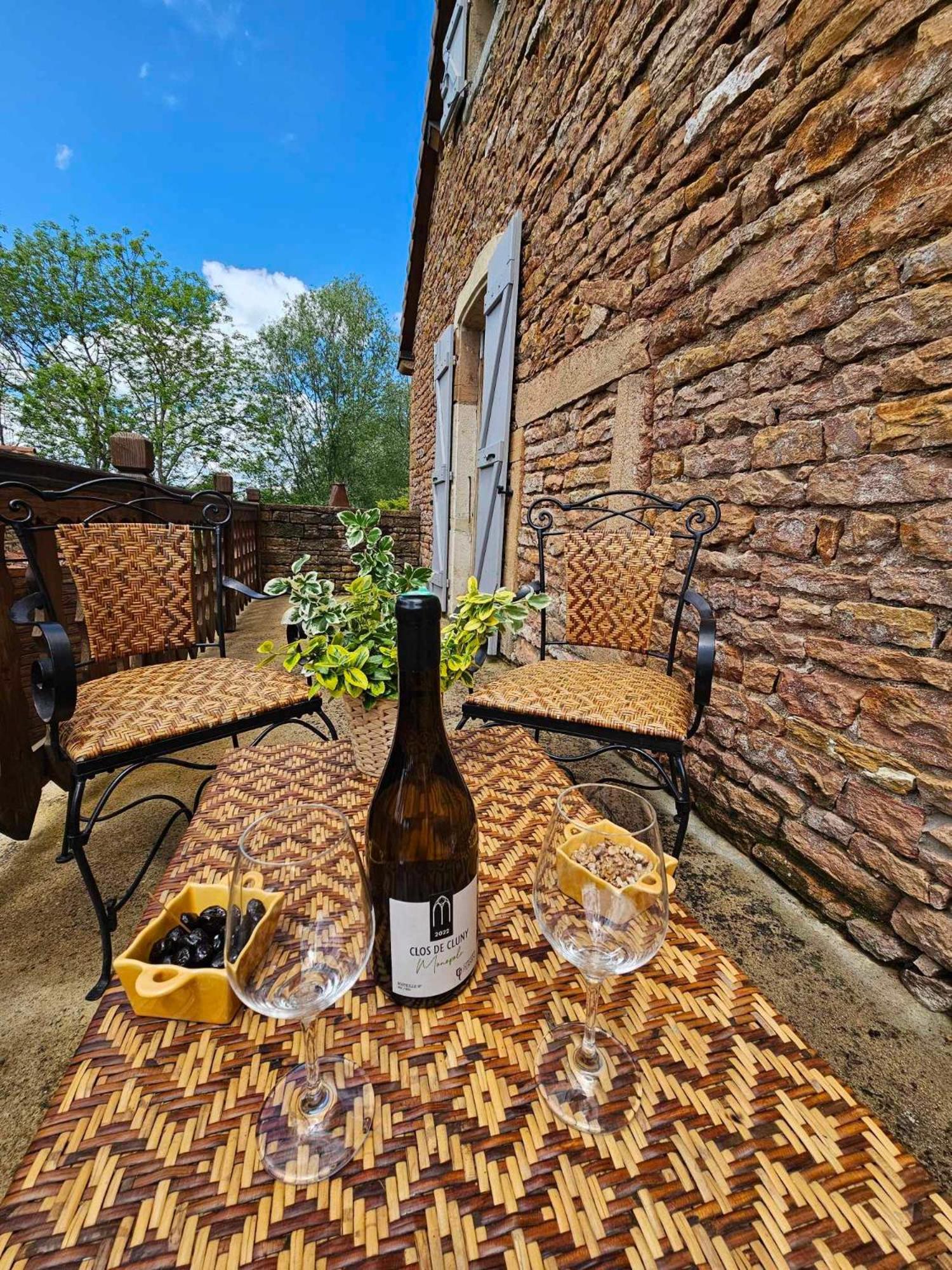 Le Moulin De Chazelle Bed & Breakfast Cormatin Exterior photo